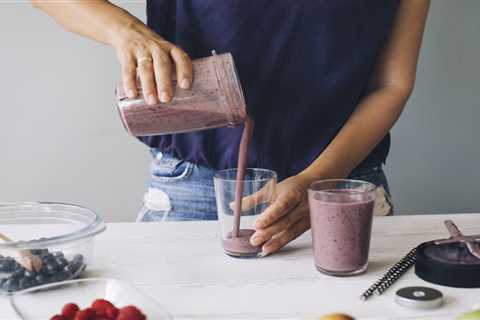 3 Healthy Ingredients to Add to Your Daily Smoothies to Help Burn Fat