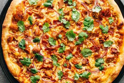How to Make a Delicious BBQ Chicken Pizza