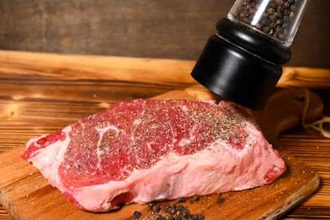 Should you add pepper to your steak before grilling?