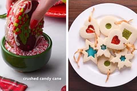 Holiday cookies Santa will love to see underneath the Christmas tree 🎅🎄❄️