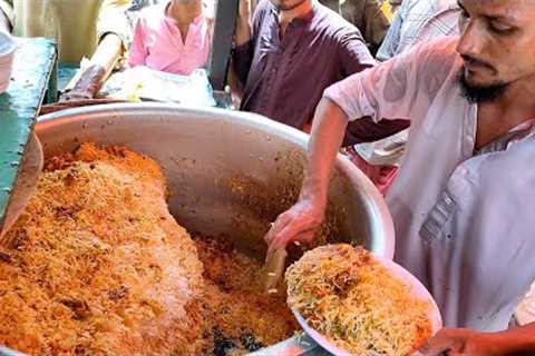 Amazing Food At Street Food | Best 17 Street Food Videos | Street Food Karachi Pakistan
