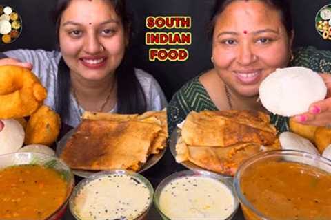 Eating South Indian Food I Eating Idli, Sambar, MasalaDosa, Vada ISouth Indian Challenge I Foodie Gd