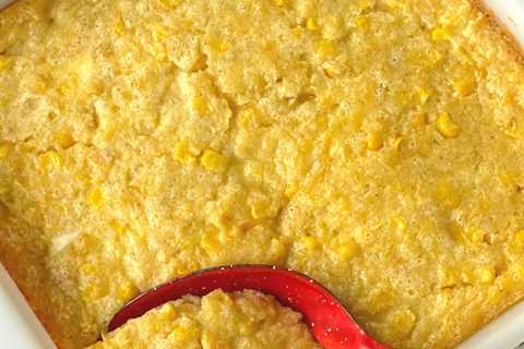 EASY CORN CASSEROLE