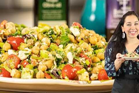 Mediterranean Chickpea Salad Ready in 15 Mins!