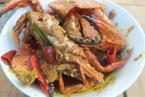 Craving Crab Curry: A Spicy Seafood Delight!