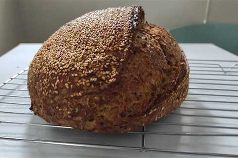 Oat and flax soaker bread with quinoa paste