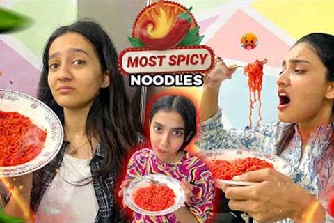 MOST SPICY NOODLES 🥵🔥 | Papa Sy Dant Par Gae 😅 | Iqra Full Look Vs Rabia Full Look 😂