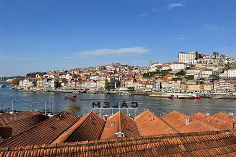 Should You Stay in Porto Or In The Douro Valley?