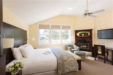 Top 20 Healdsburg Stays: From Historic Inns, Hotels and Luxurious Bed & Breakfasts