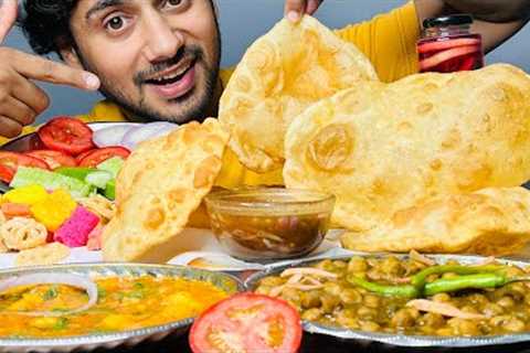 Eating Chole Bhature With Aloo Jhol  & Imli Pyaz ki Chutney | Indian Street Food Eating Show