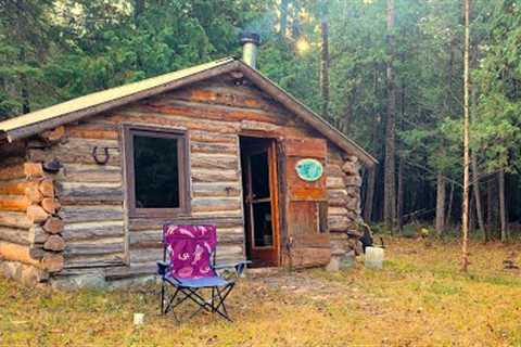 Jim Makes a Solo Trip-Martin''s Old Off Grid Log Cabin