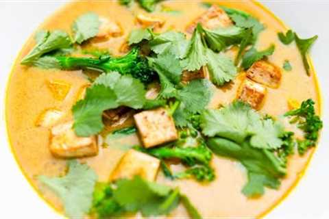 Laksa Noodle Soup - Plant Based Spicy Recipe Idea