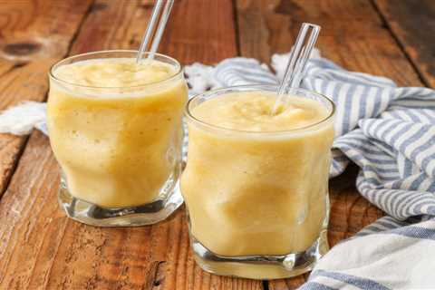 Pineapple Banana Smoothie