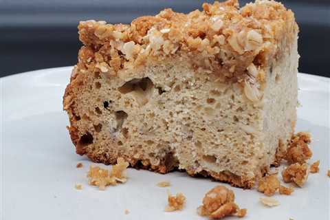 Honey Banana Coffee Cake with Peanut Butter Streusel - Wicked Handy