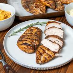 Perfectly Smoked Chicken Breasts on the Traeger – Great for Meal Prep!