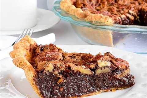 Chocolate Bourbon Pecan Pie